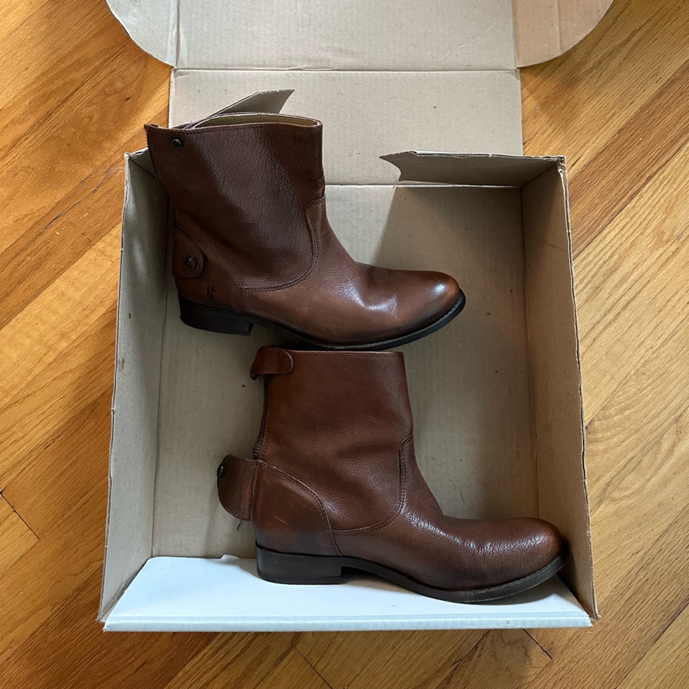 Frye Medium Brown Leather Boots